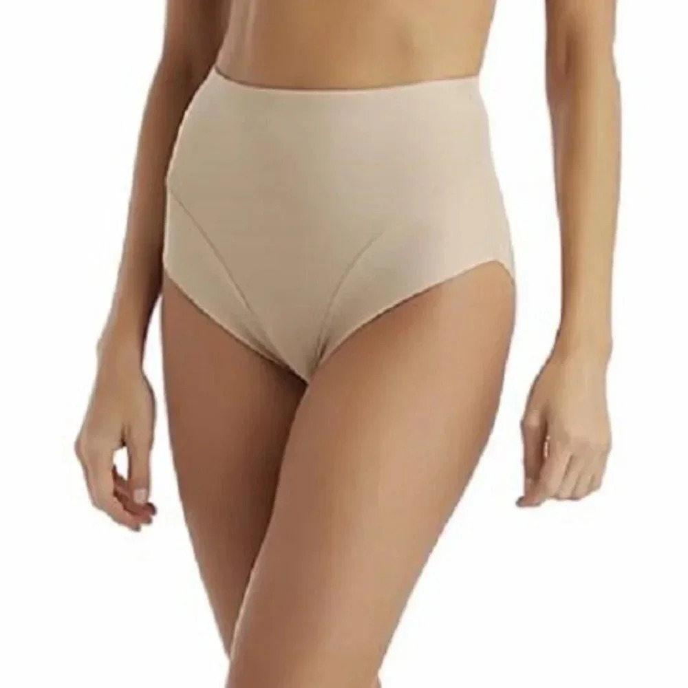 MEDIUM Sears Slim Shape Comfort Leg‎ Waistline Brief  Nude  New with Tags